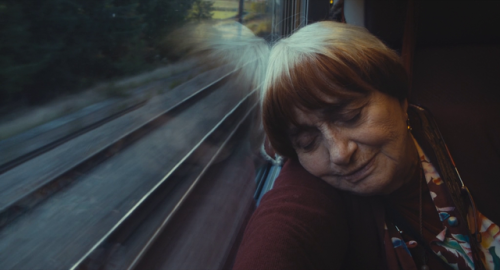 365filmsbyauroranocte:Agnès Varda in Visages villages (Agnès Varda & JR, 2017)