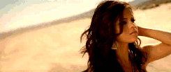 chashmishh:  Endless List of Music Videos I Love A Year Without Rain - Selena Gomez