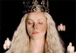boltonss:   Daenerys Targaryen & Rhaella Targaryen + parallels   Your queen mother was always mi