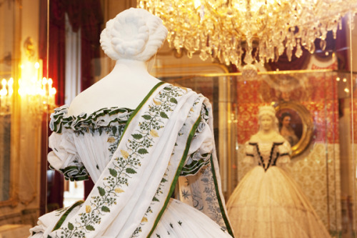 A replica of Empress Elisabeth of Austria&rsquo;s wedding-eve dress, 1854
