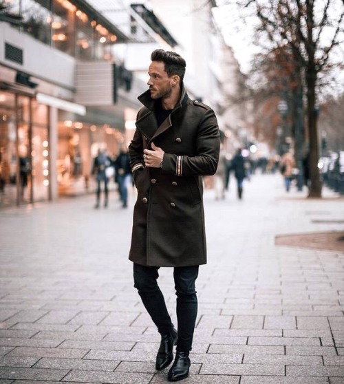 oxfords&mdash;notbrogues:Peacoat style