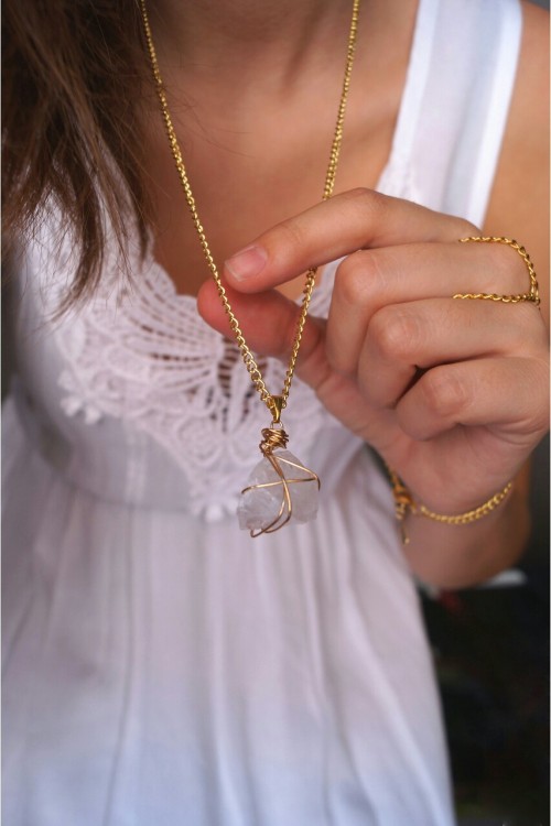 aureat:  Gorgeous necklace from Duke Of Jahan! Get it here 💛 All the jewelry is amazingly beautiful, you should definitely check it out! 