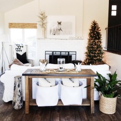 oldfarmhouse:http://instagram.com/themodestfarmhouse