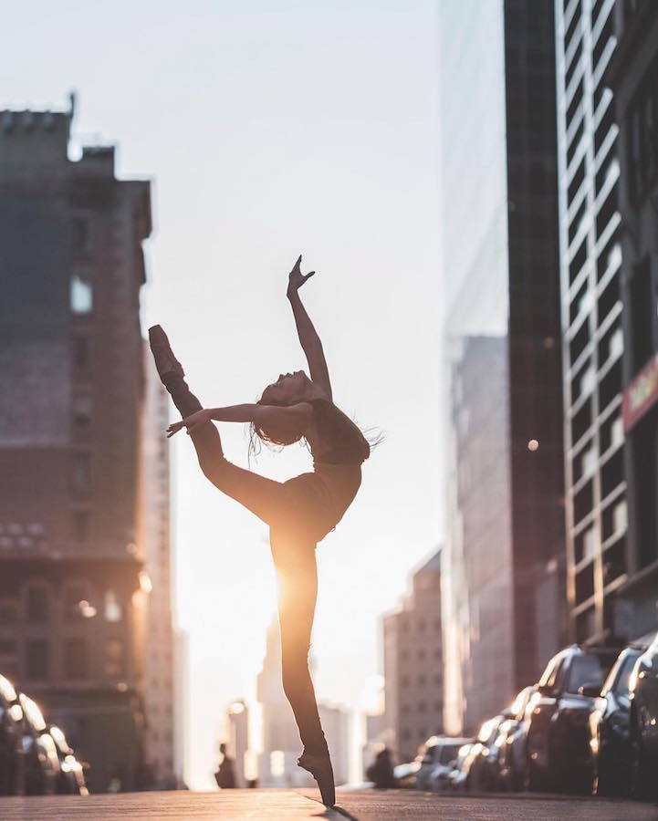 mymodernmet:  Breathtaking Portraits Capture Ballet’s Finest Dancing on the Streets