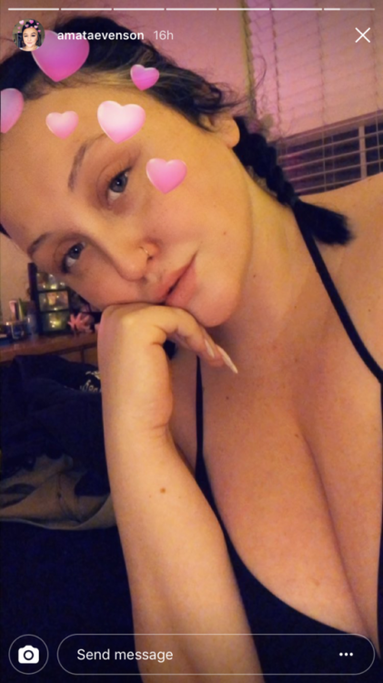 thickasiankitty:my besties the cutest give her a follow