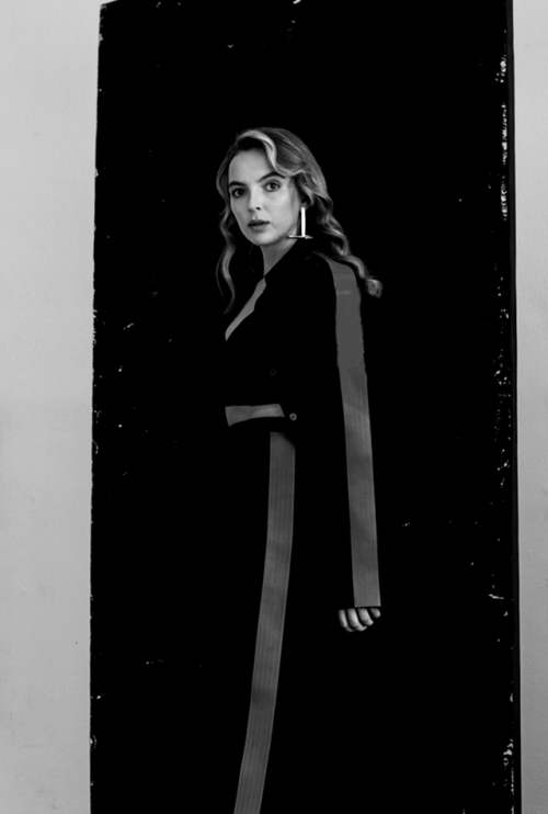 mddleoftheworld: JODIE COMER for Air Magazine