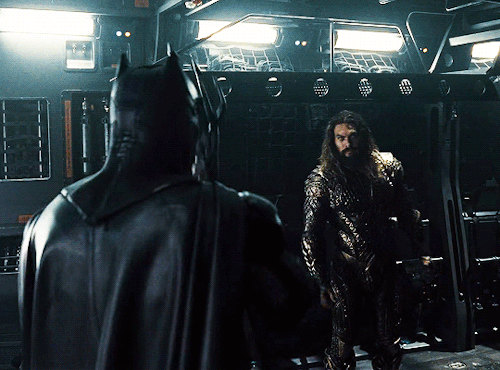 dcmultiverse:I thought you didn’t care. I never said that.Jason Momoa as Arthur Curry/Aquaman in Zac