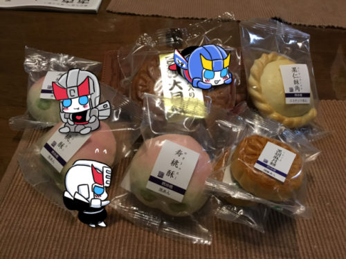 m-hekiya:  Chibi fairlady’s.