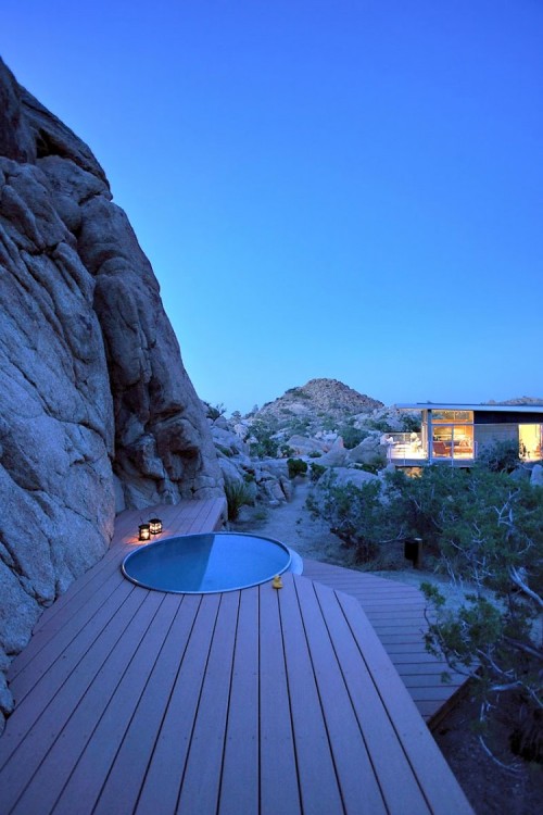 bluepueblo: Deck Spa, Palm Springs, California photo via max