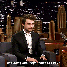 weasleyrony: Daniel Radcliffe reacts to Harry Potter memes.
