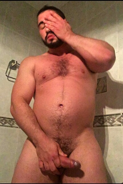 thebeefzone:  Yummi one, another perfect muscle bottom!