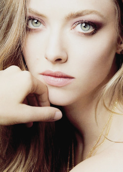 amandamseyfrieddaily:  Amanda Seyfried photographed