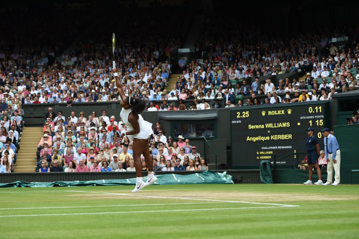 dbarraja:  The Queen of London  