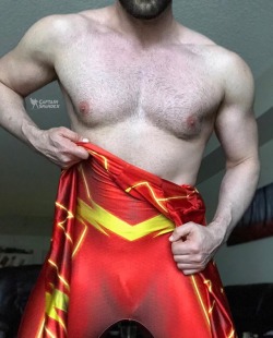 captnspandex:  Who’s ready for Superhero