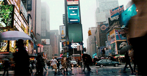 chrishemsworht:gif request meme | marvel + favourite location (new york city) ↳ asked by @aliciavikn