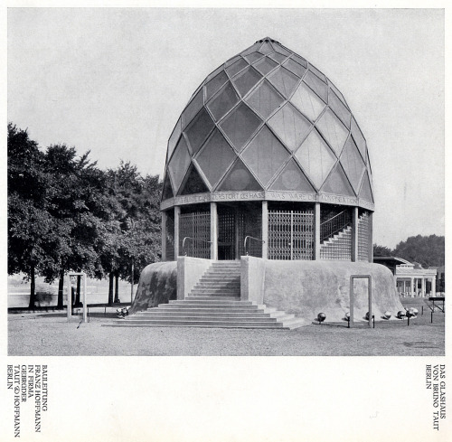 Bruno Taut, design drawing of his glass house, shown on the Werkbund exhibition Cologne, 1914. Photo