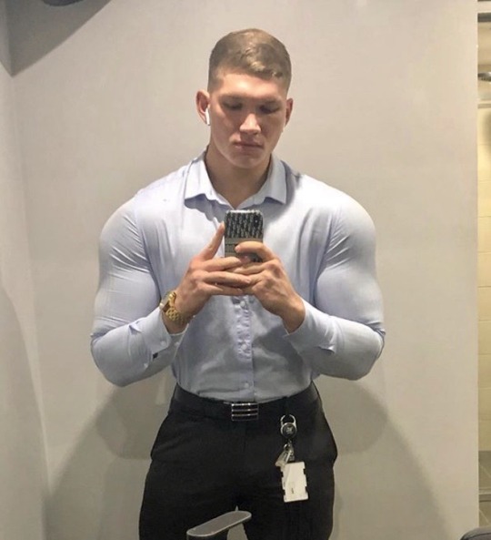 blondboytoys:@luke.n.gore