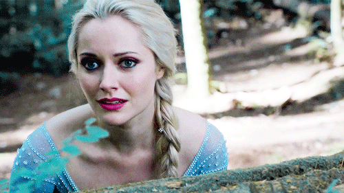 Elsa being totally adorable (◕‿◕✿) (7/??)