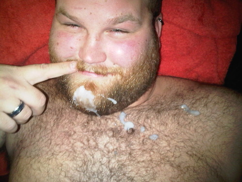 dodisuper:  megabaerchen:  dustie1234:  Oh yeah ; )  Geiler 🐻!! 👍🏻😃😜😏👅💦💦