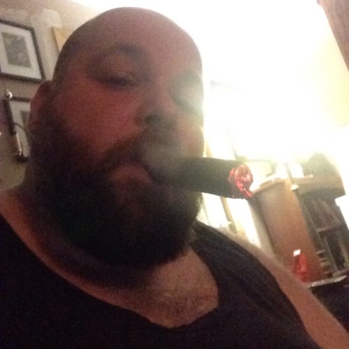 bearmurphy: Christmas cigar