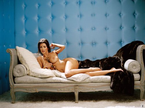 XXX celebritiesgonewild:  Kim Kardashian boobs photo