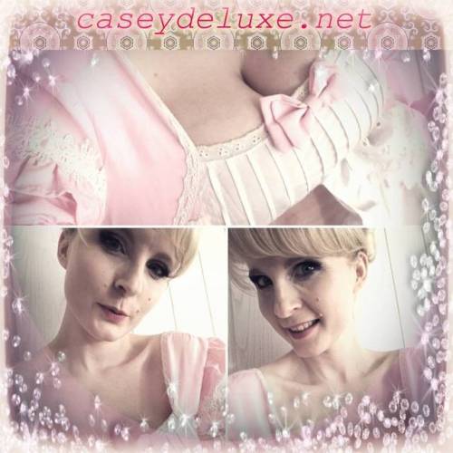  nice day #caseydeluxe @Caseydeluxe #bigboobs #yummy #hot #baby #girls #boobs #follow4follow #tophea