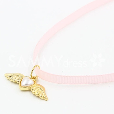 saving-haven:angel wings choker$2.66