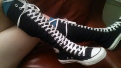 schoolgurlsissy:  cumberbitchsandwich:  I’ve decided to give up men and marry my new boots Lovers leave Converse are forever xx   SO SEXY!
