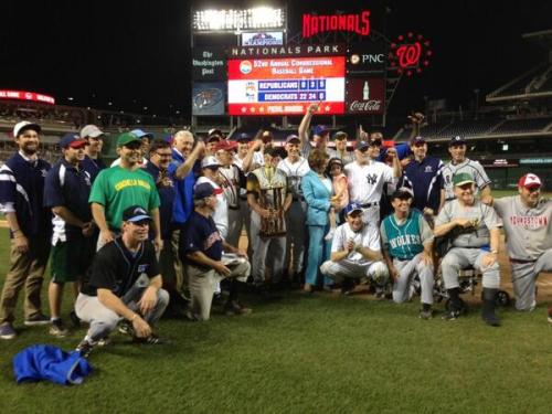 kileyrae:Democrats defeat Republicans 22-0 at 52nd Annual Congressional Baseball Game. (images 