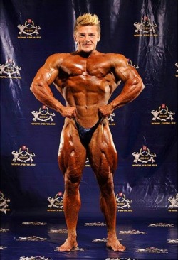 musclecommando:  Vladimir Iacovlev  His face