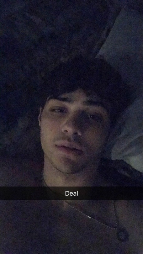 exposedkikboys20:  Noah CentineoSure you all have seen bits and pieces but here’s more 