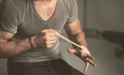 hiddlesworthing:Chris Hemsworth + Photoshoots