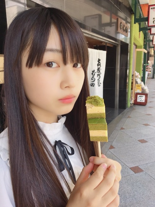 waitaminutebro:  愛乃きらら(@aino_kirara)さん | Twitter