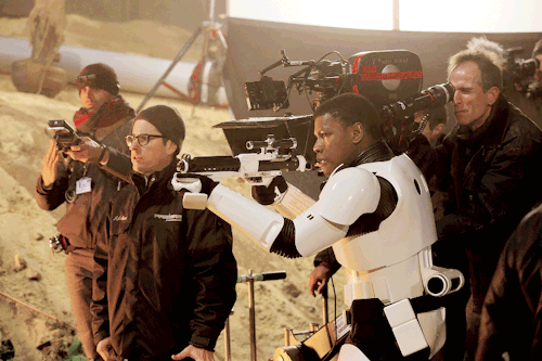 johnboyegadaily:John Boyega behind the scenes of Star Wars: The Force Awakens.