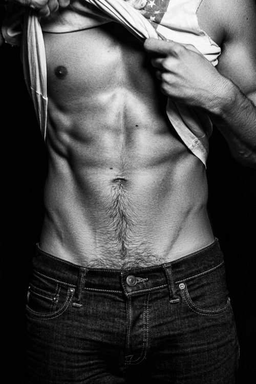 handsomemales:  jake senfeld by maximilian rivera 