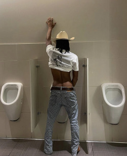 :RODEO™️ @dmahdness follow Blaqhomme 