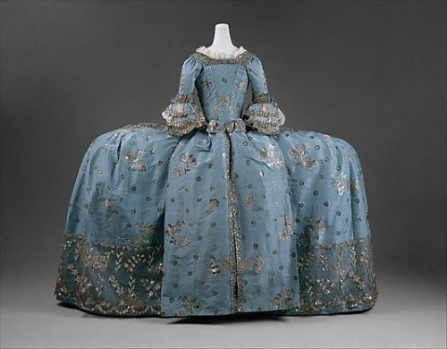 Court dress, c. 1750