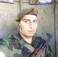 nescafebg:  Srpski vojnik. Serbian soldier.