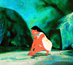 garotasgeeks:  princeofsouthcentral-deactivate: Pocahontas: Creeping since 1607  hueheuehuehuheuhuhuehue  ta ali as gata vish.. PEEEELADA