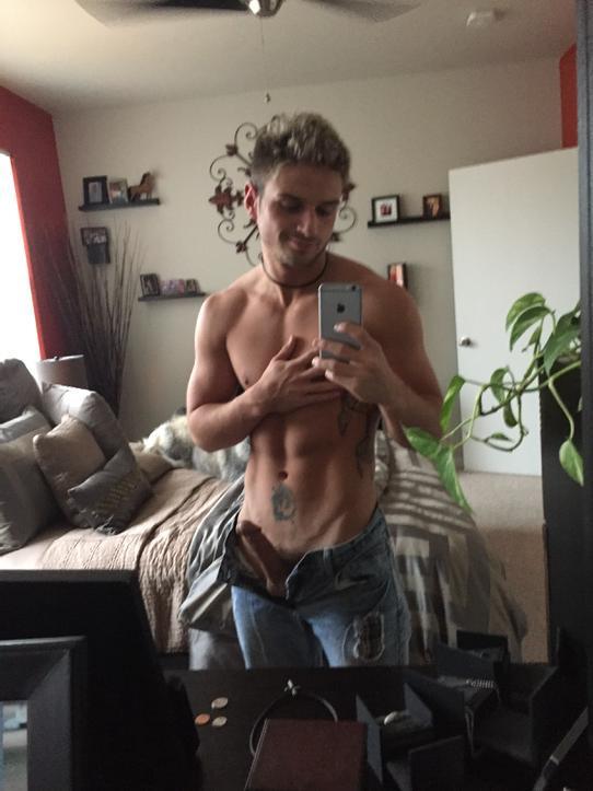 colungafrank:  Jackson Taylor    twitter pics