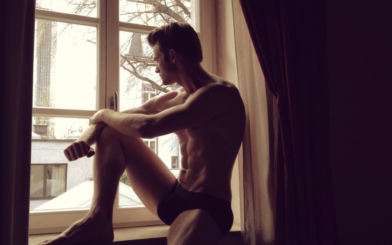mansexfashion:    Photographer: Mark Odgers.  Model: Mark MacKillop Follow Me on