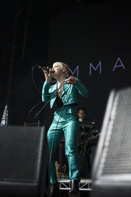 Emma Louise @ Groovin the Moo Maitland 2016. 