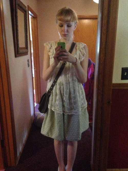 wifightclub: goin 2 a wedding n I’m dressed like a forest dweller