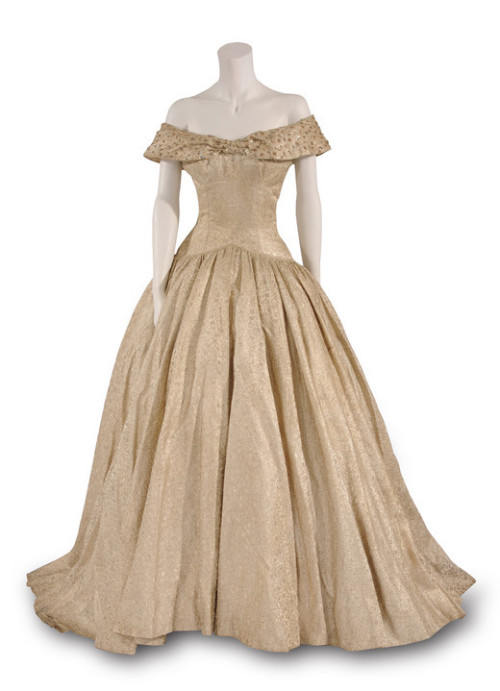 ephemeral-elegance: Ball Gown worn by Audrey Hepburn as Princess Ann in Roman Holiday, 1953Designed 