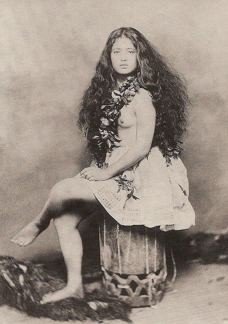 lost-in-centuries-long-gone:   Young Hawaiian Girl — 1890 by bjebie on Flickr.