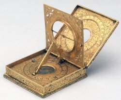 garbagealien:  Astronomical CompendiaOk we need to talk about this. I just now found out about these things and they are literally the coolest things I’ve ever seen in my entire life.  An astronomical compendium (plural = compendia) is an instrument