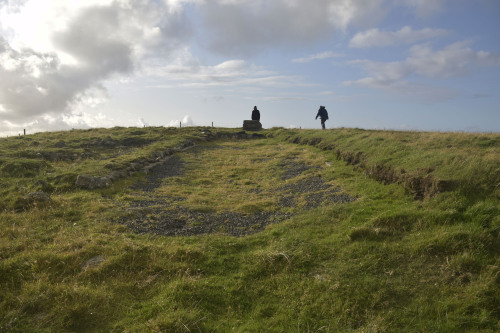 on-misty-mountains: Unst, Shetland, a paradise for archaeologists In the South of Unst we visited th