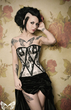 everythingcorsets:  Miss Zylphia by ~AshtrayheartRomina