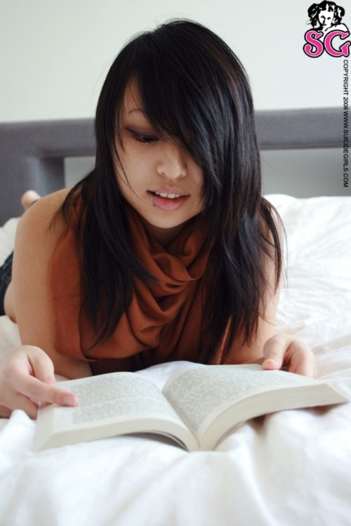 altmodelgirlcrush2: Collide Suicide @suicidegirls 
