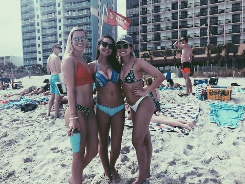 bigger-on-top: I’m on the Beach Squishy and ripe with major tan Lines!